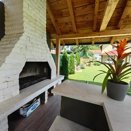 ヴィラ Kuca Za Odmor Gornja Tresnjevica